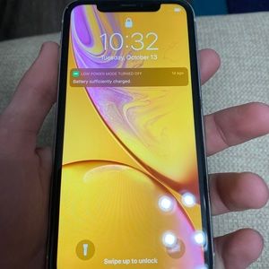 iPhone XR 64 GB-White